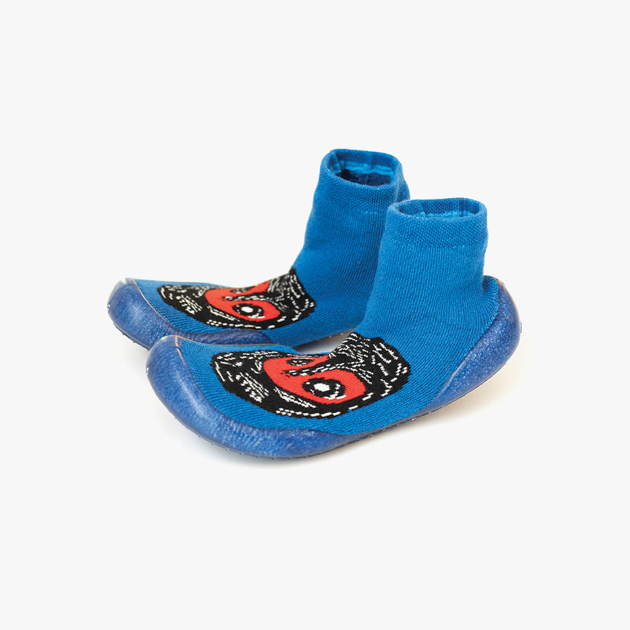 THE WARRIOR SLIPPERS